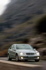 Mercedes-Benz C-Class 2004 года